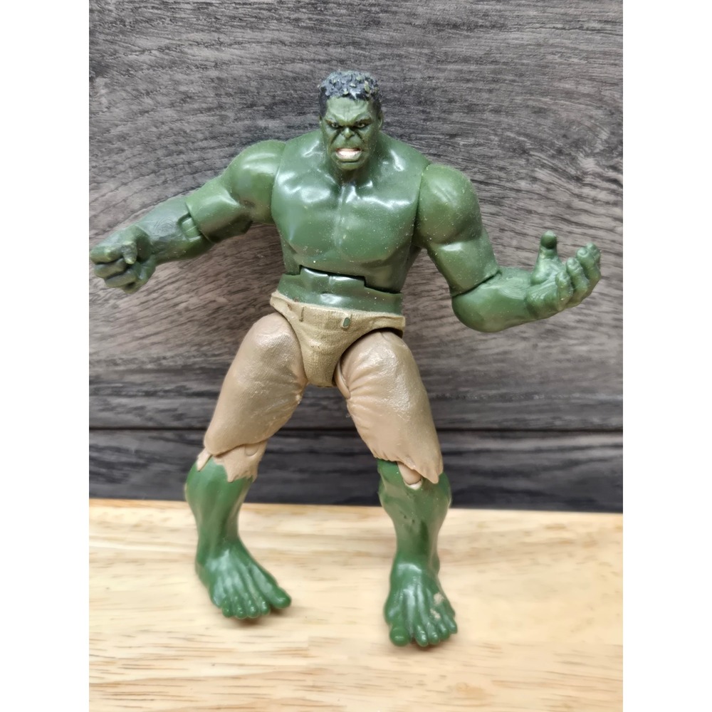 Marvel Incredible Hulk Action Figure Green Muscle Man Articulated Toy 6 Inch